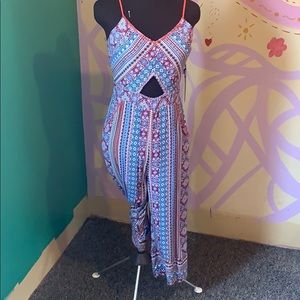 Boho Style pantsuit.